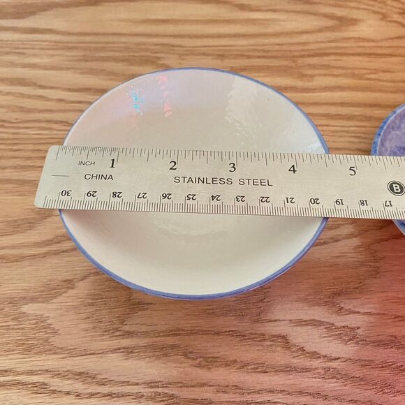 Asian bowl hand painted flowers footed bowl Japanese style. - Picture 5 of 10